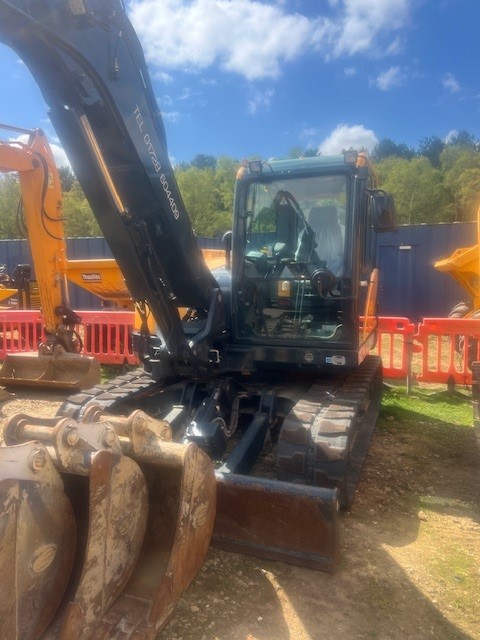 Hyundai HX85A