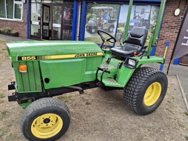 John Deere 855