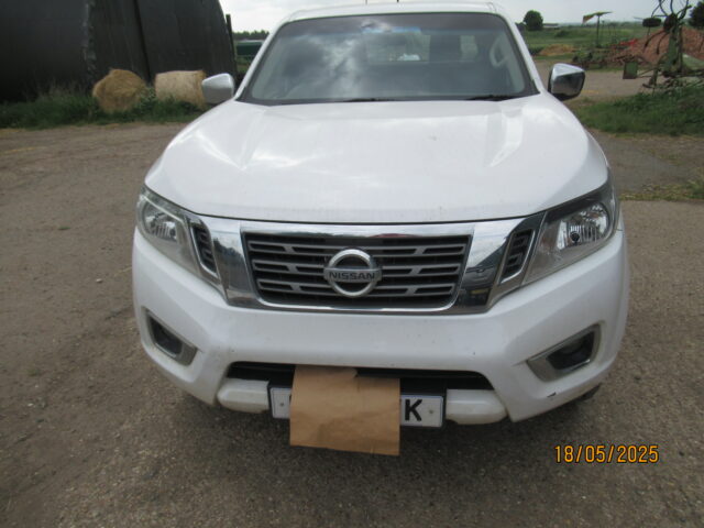 Nissan Navara NP300 pickup