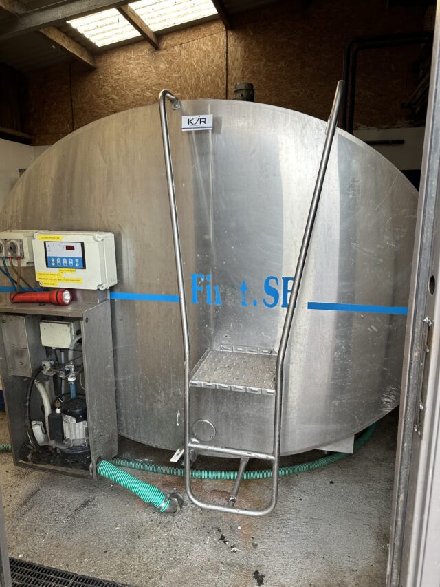 Bulk Tank
