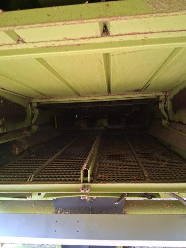 Claas Mega 203 combine