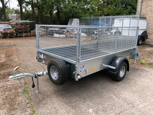 GM036878 IFOR WILLIAMS P8E TRAILER