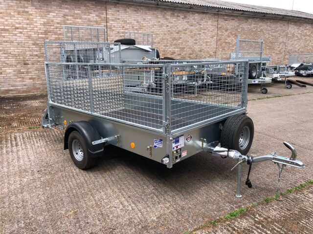GM036877IFOR WILLIAMS P8E TRAILER