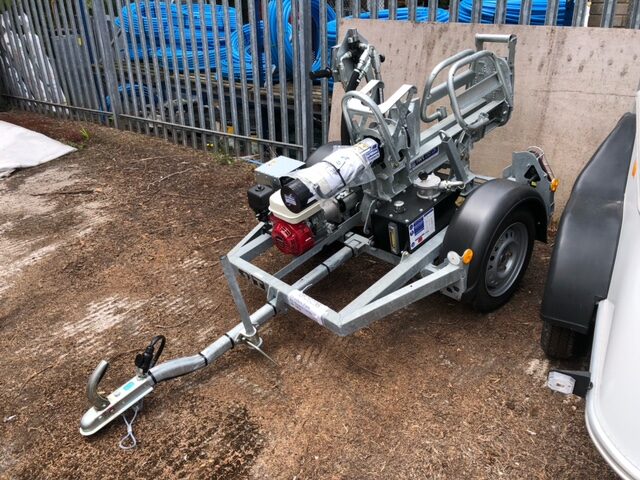 GM036837 IFOR WILLIAMS LS TRAILER