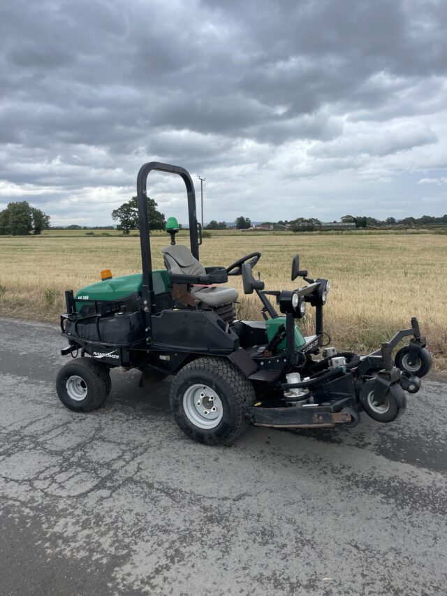 Ransome ride on mower hr300
