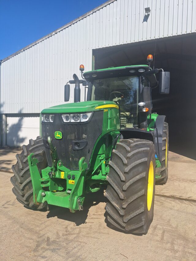 John Deere 7290R