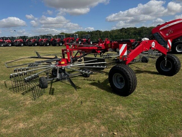 MA005315 NEW 2024 MF RK802 RAKE