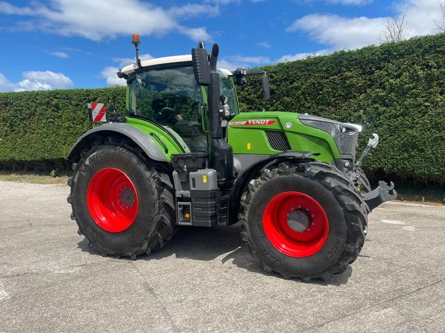 FE000129 DEMO FENDT VARIO 728 TRACTOR