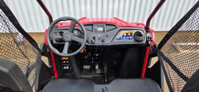 2M041140 HONDA PIONEER 4WD ATV