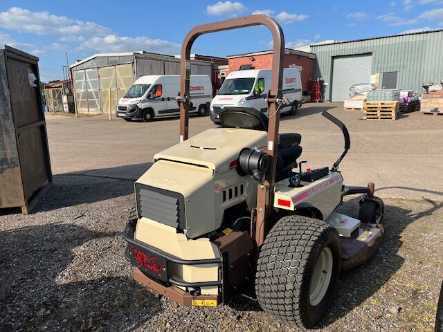 AM000750 GRASSHOPPER 400D RIDE ON MOWER