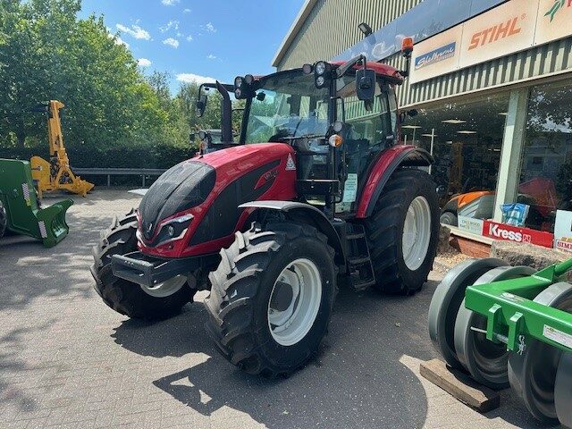 VA000176 VALTRA A115MH4 4WD TRACTOR