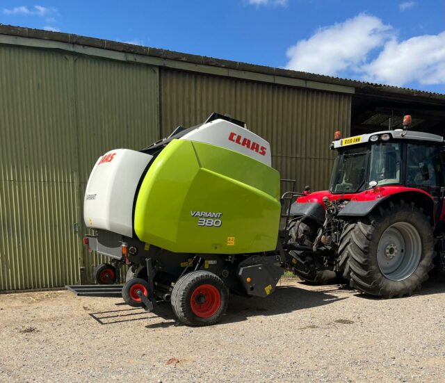 One- 2010 Claas Variant 380 Round baler,