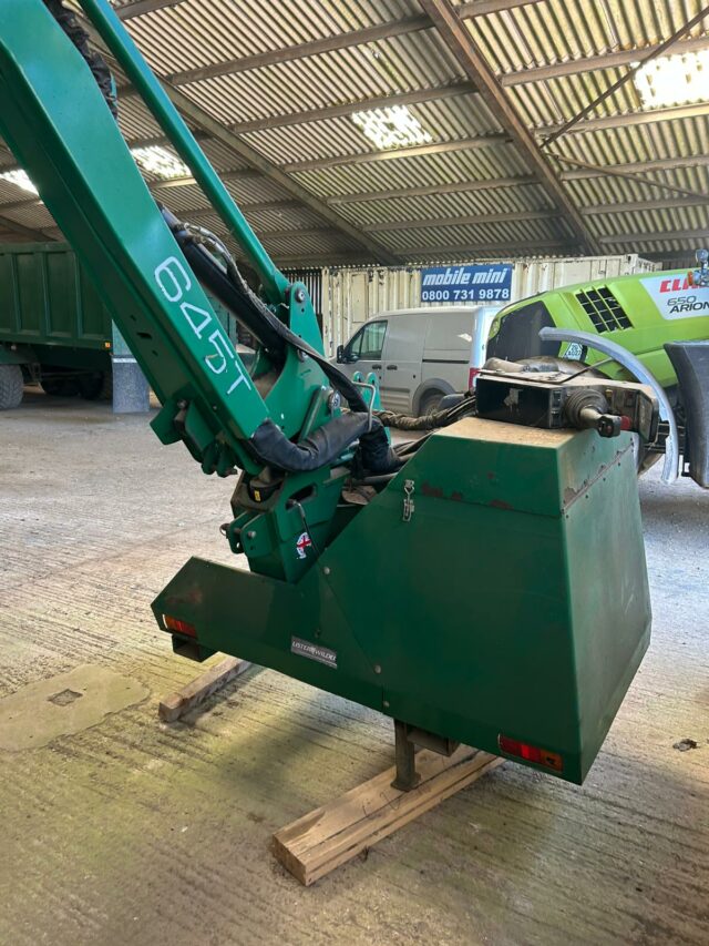 2011 Spearhead Excel 645T Hedgecutter