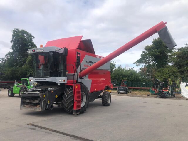 TA002239 2008 Massey Ferguson 7278 AL Combine Harvester