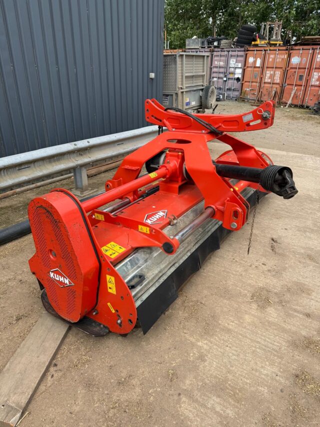 TJ000821 2021 KUHN BPR305 PRO TOPPER