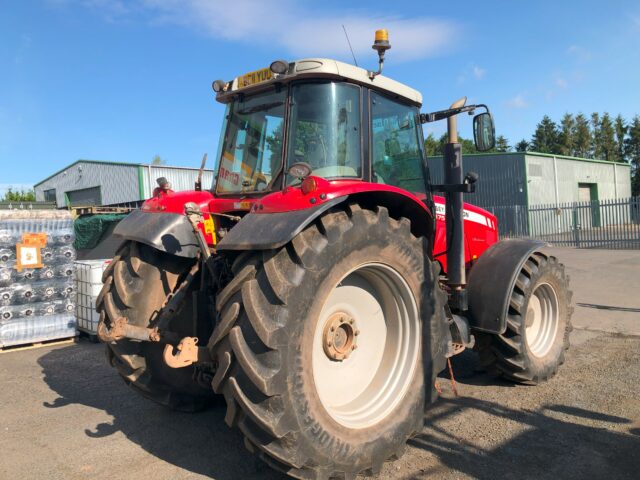 TH01432B MF7475 4WD TRACTOR