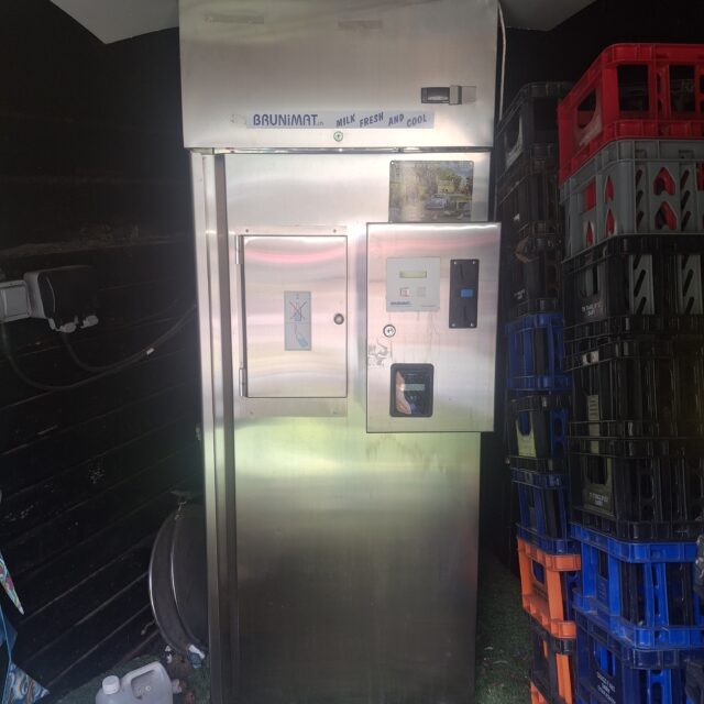 Brunimat Milk Vending Machine