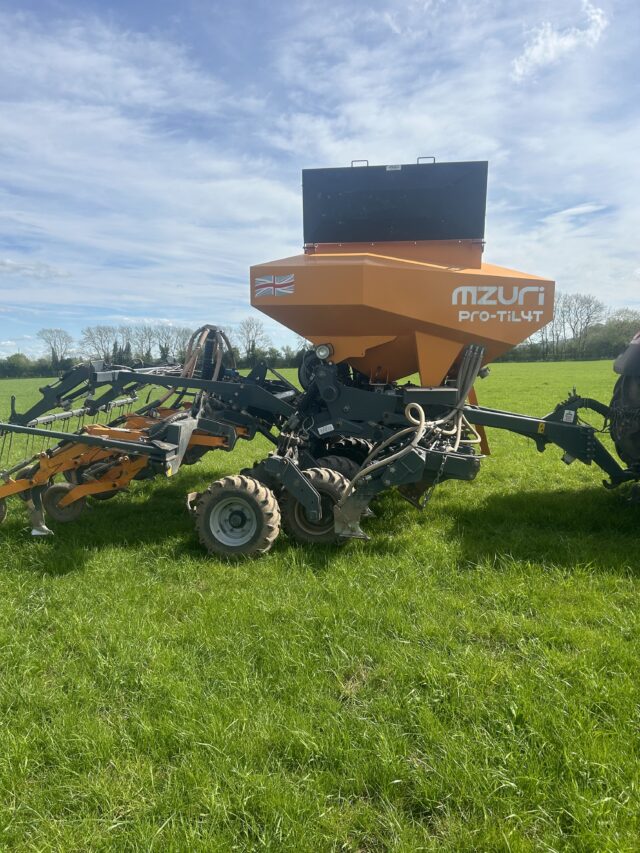 Mzuri 4metre Protil drill