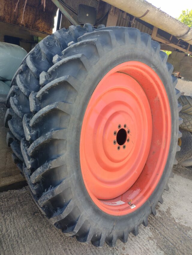 Stocks Row Crop Wheels 340/85 R 46