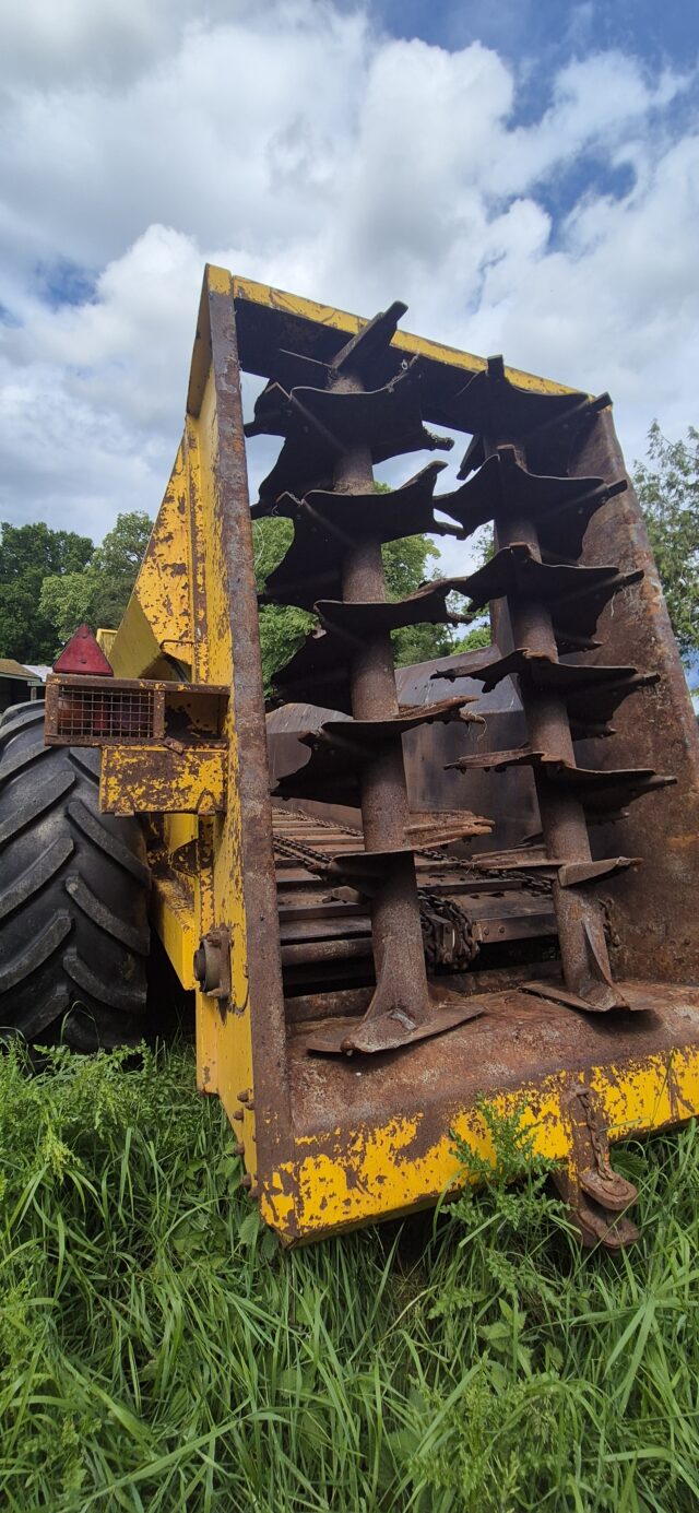 Agri Hire Muck Spreader