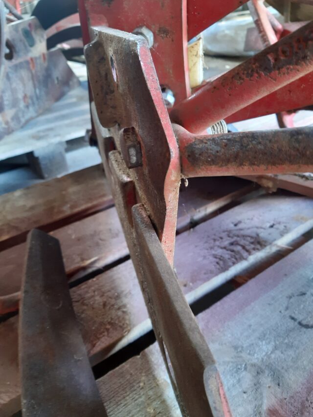 Kverneland No.30 complete Mouldboards