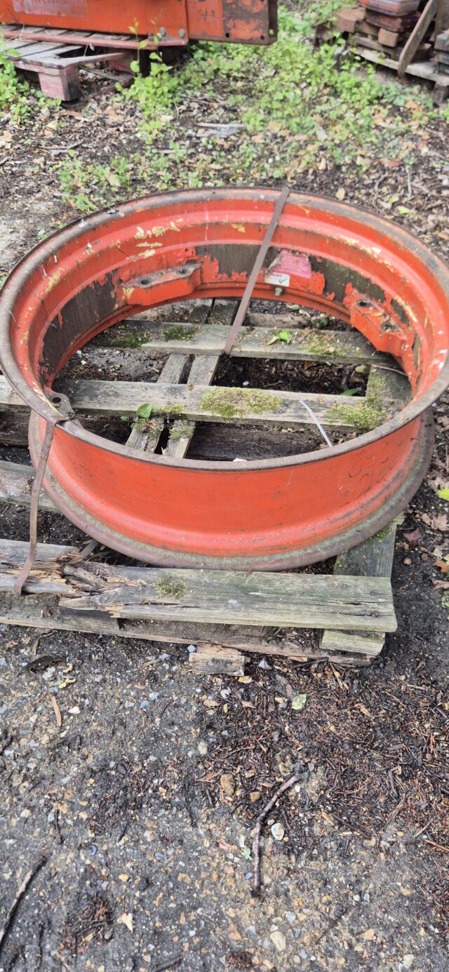 320/85 R32 Wheel Rim