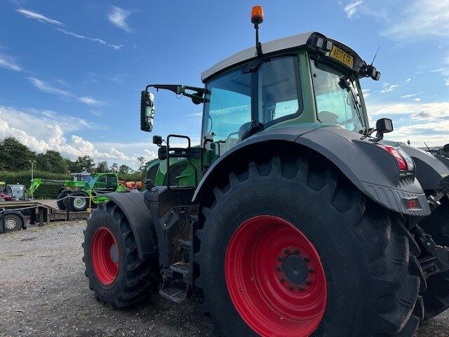 TB001488 – 2017 Fendt 828 Profi Plus Tractor