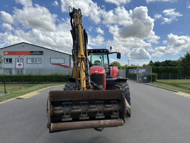 MASSEY FERGUSON 6485 WITH HERDER