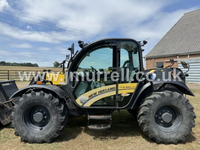 New Holland TH7.42 Elite Telehandler