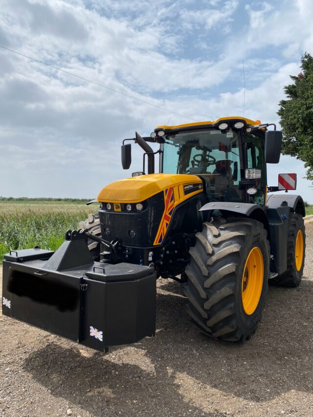 JCB Fastrac 4220