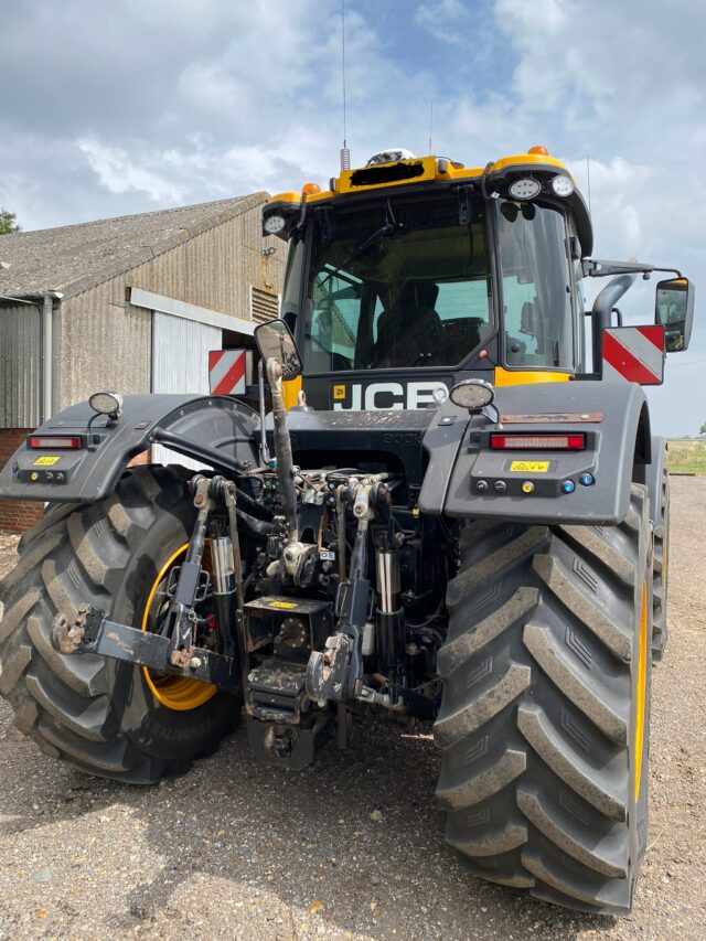 JCB Fastrac 4220