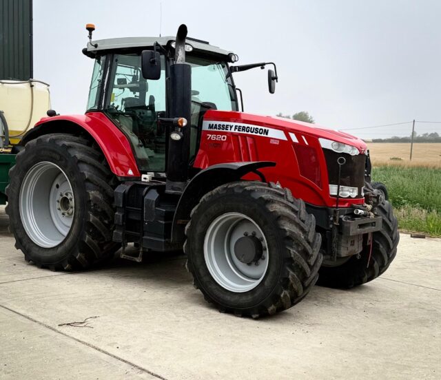 Massey Ferguson 7620