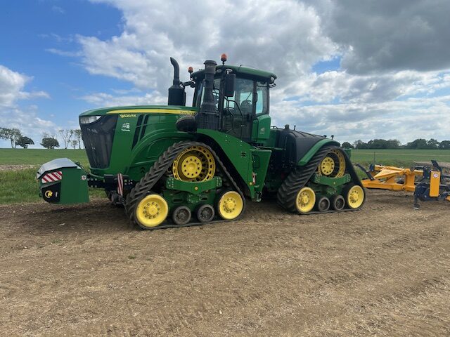 3M000432 JOHN DEERE 9RX 620 TRACTOR