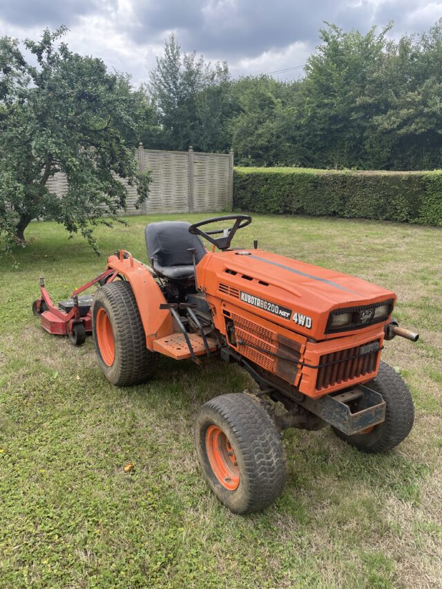 Kubota B6200 HT 4WD