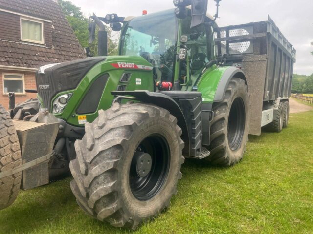 TB003693 FENDT 722 PROFI+ TRACTOR