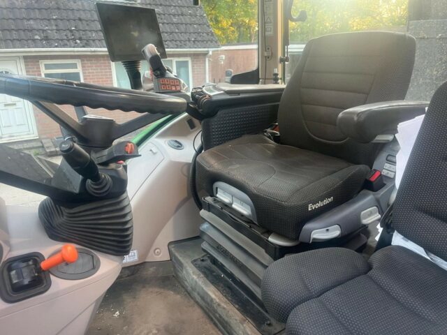 TB003693 FENDT 722 PROFI+ TRACTOR