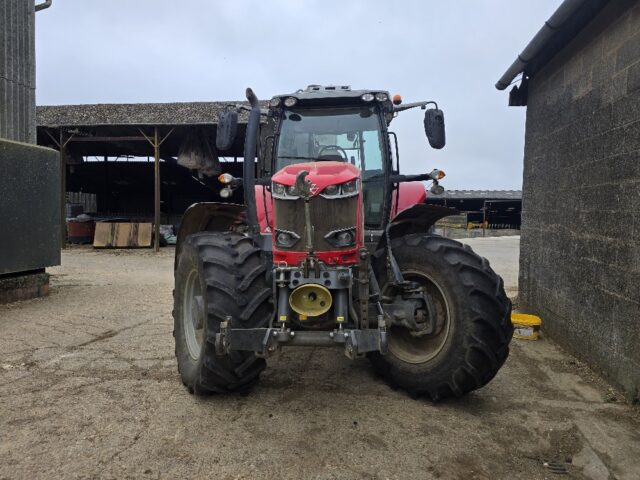 T8012018 MF7718S EFD6 4WD TRACTOR