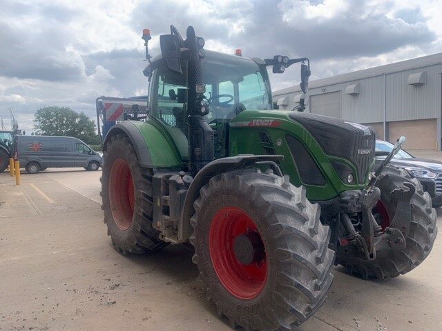 FE000345 FENDT 720 VARIO GEN 6 TRACTOR
