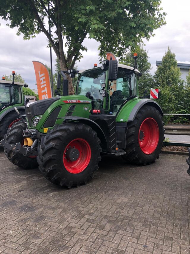 CM000258 FENDT 724 VARIO GEN6 TRACTOR