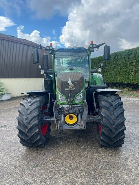 TE002199 FENDT 724 4WD TRACTOR