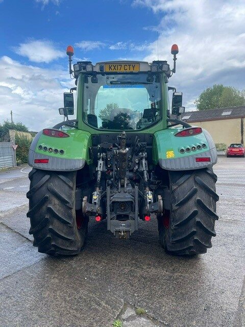 TE002199 FENDT 724 4WD TRACTOR