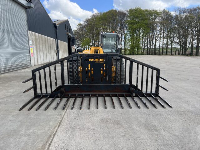 Strimech 14ft Hydraulic fold Silage Fork