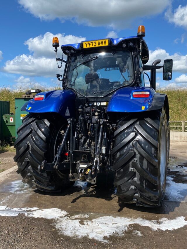 NEW HOLLAND T7.270 AUTO COMMAND