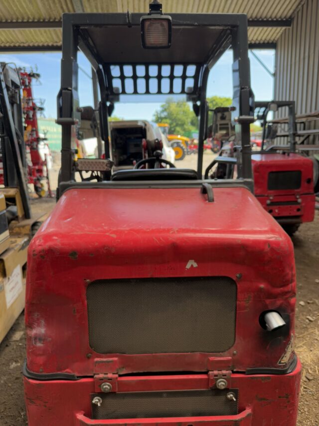 Weidemann 1240LP Compact Loader