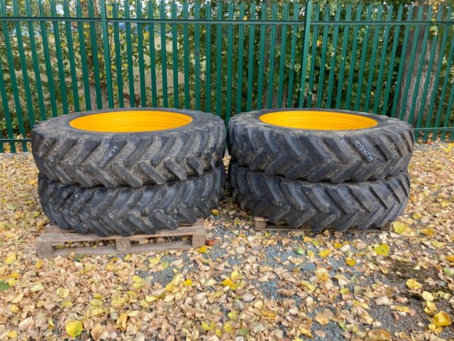 BKT Row Crop Wheels to Fit JCB Fastrac