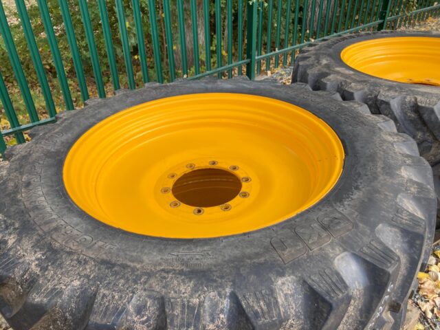 BKT Row Crop Wheels to Fit JCB Fastrac