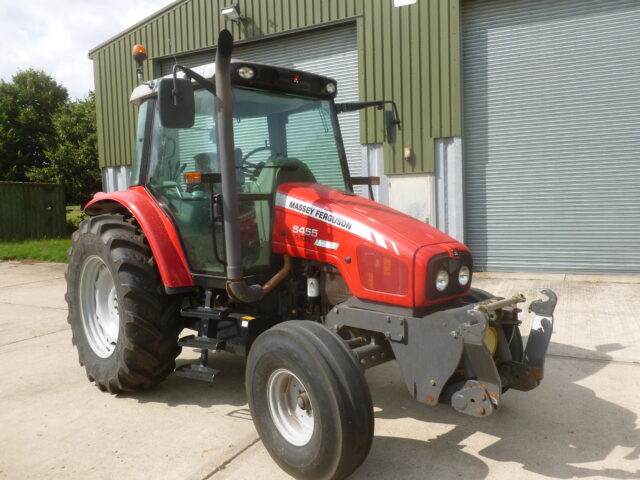 Massey Ferguson 5455