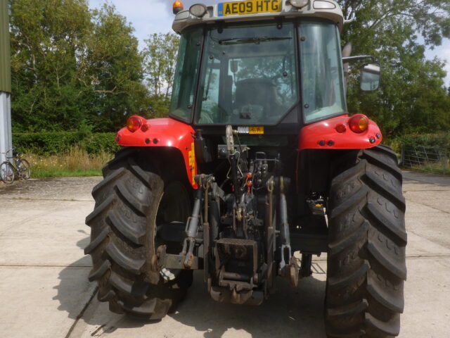 Massey Ferguson 5455
