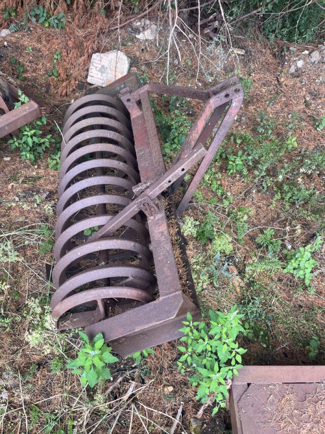 Farm made flexi coil front press