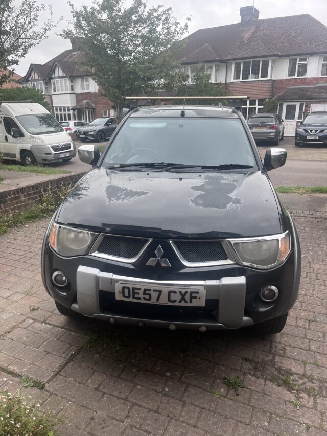 MITSUBISHI L200 PICK